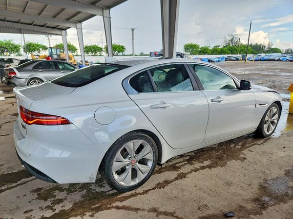2020 JAGUAR XE S