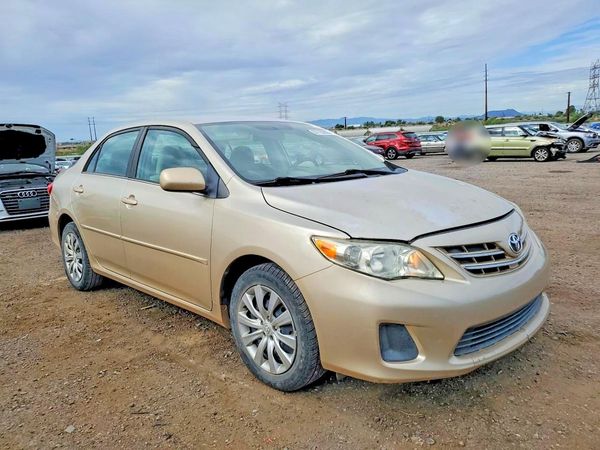 2013 TOYOTA COROLLA