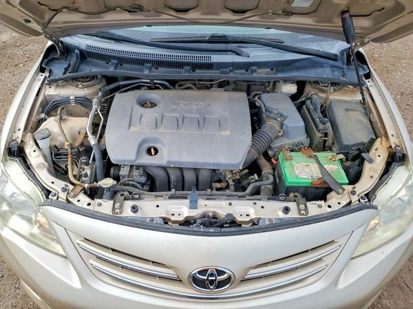 2013 TOYOTA COROLLA