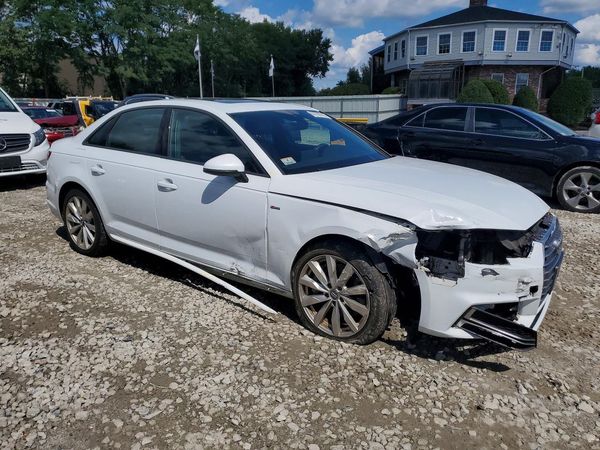 2018 AUDI A4 quattro Premium