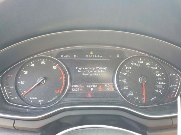 2018 AUDI A4 quattro Premium