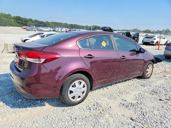 2017 KIA FORTE LX Base