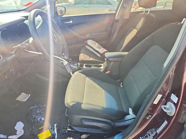 2017 KIA FORTE LX Base