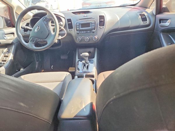 2017 KIA FORTE LX Base