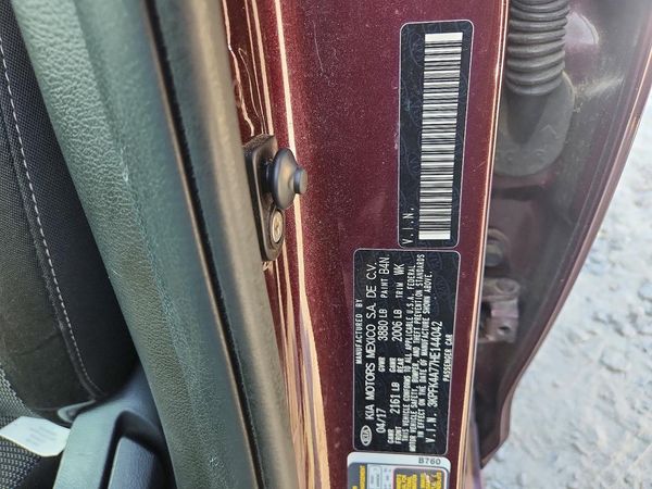 2017 KIA FORTE LX Base