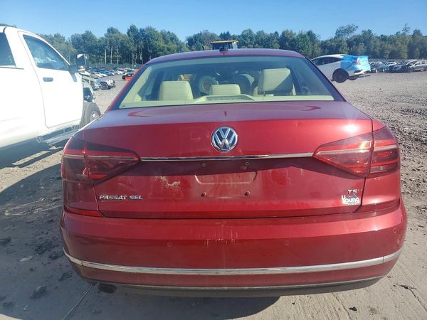 2017 VOLKSWAGEN PASSAT SEL Premium