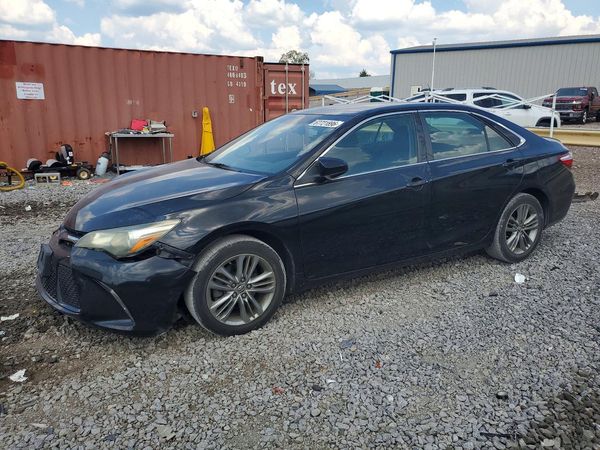 2015 TOYOTA CAMRY