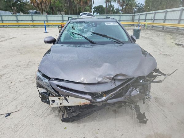 2024 TOYOTA CAMRY