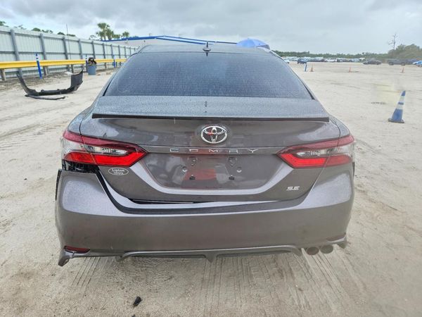 2024 TOYOTA CAMRY