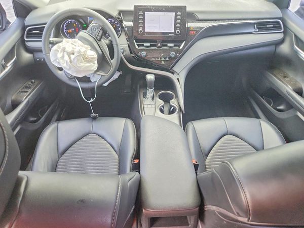 2024 TOYOTA CAMRY