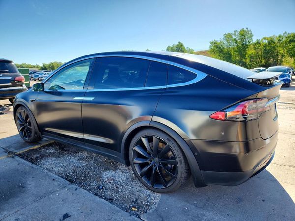 2017 TESLA MODEL X