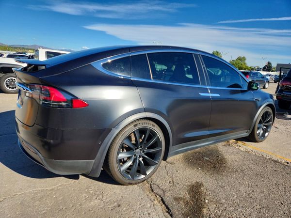 2017 TESLA MODEL X