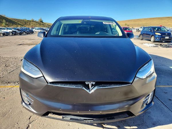 2017 TESLA MODEL X