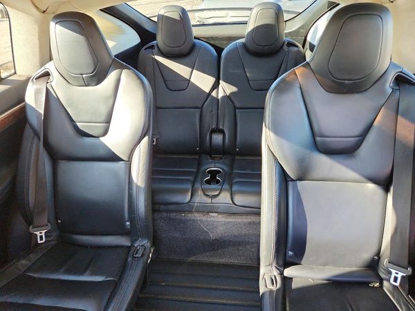 2017 TESLA MODEL X