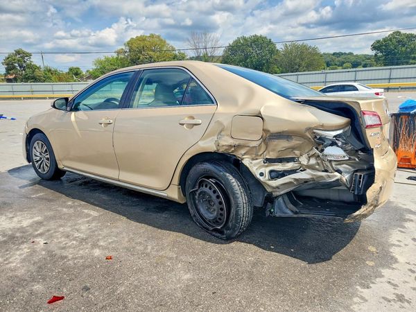 2012 TOYOTA CAMRY