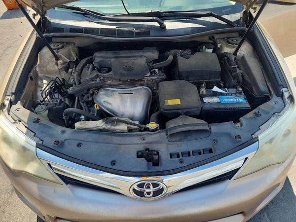 2012 TOYOTA CAMRY