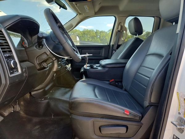 2023 RAM 1500 CLASSIC