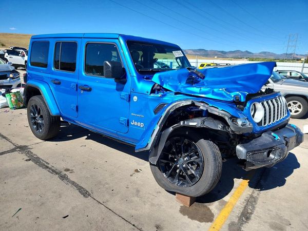 2024 JEEP WRANGLER Sahara 4XE — Passenger 3/4
