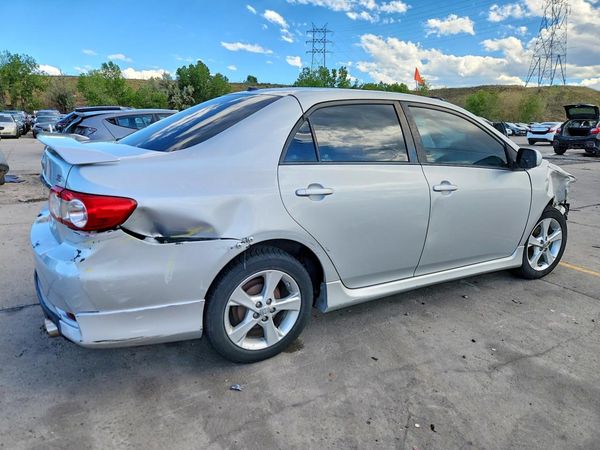 2012 TOYOTA COROLLA