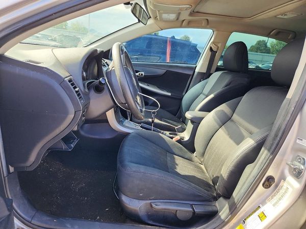 2012 TOYOTA COROLLA