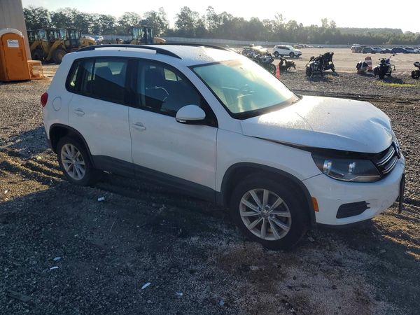 2017 VOLKSWAGEN TIGUAN