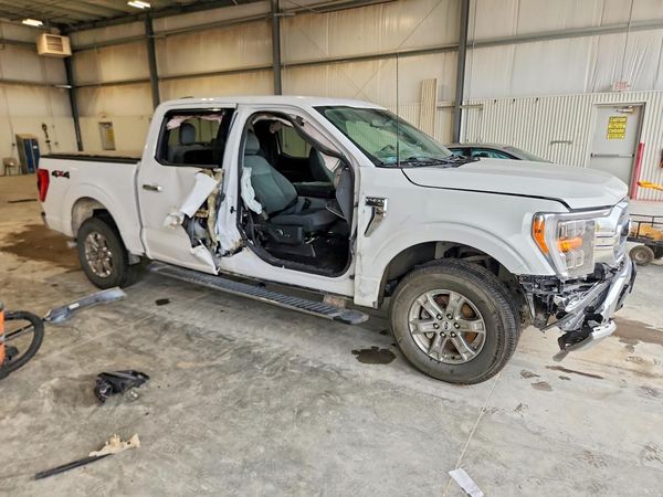 2021 FORD F150 — Passenger 3/4