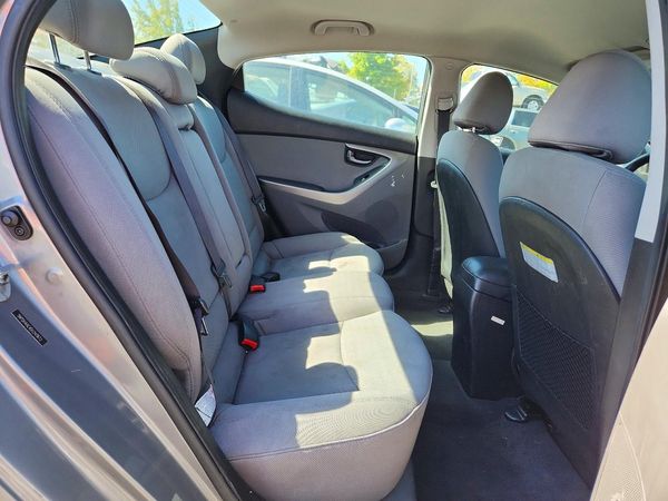 2013 HYUNDAI ELANTRA