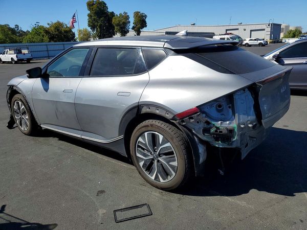 2023 KIA EV6 Light, Wind