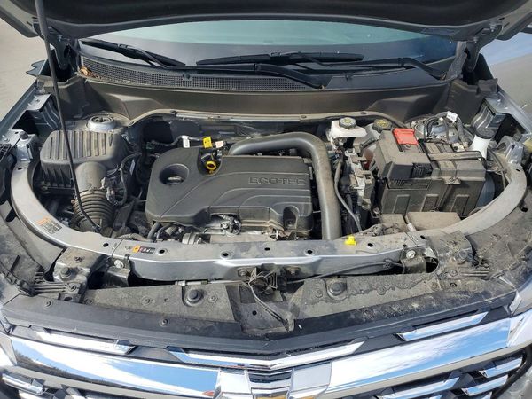 2025 CHEVROLET EQUINOX 1LT — Engine bay