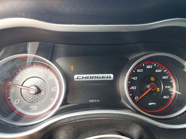 2016 DODGE CHARGER R/T