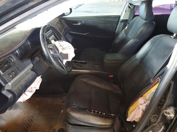 2016 TOYOTA CAMRY