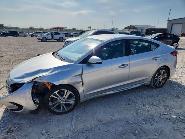 2017 HYUNDAI ELANTRA — Front 3/4