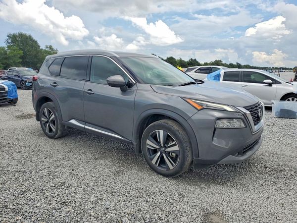 2021 NISSAN ROGUE SL — Passenger 3/4