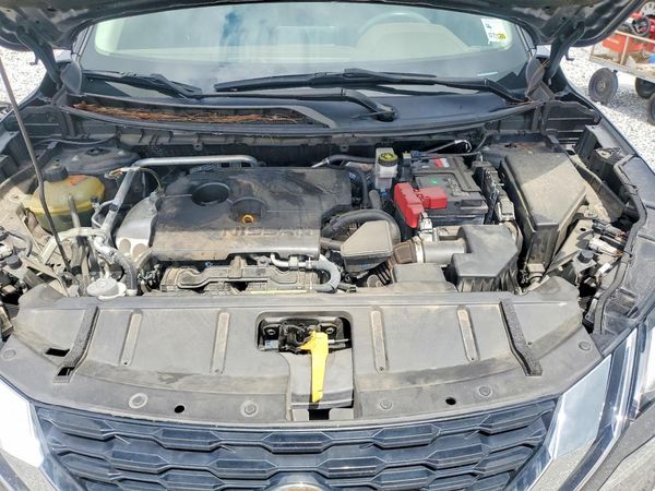 2021 NISSAN ROGUE SL — Engine bay