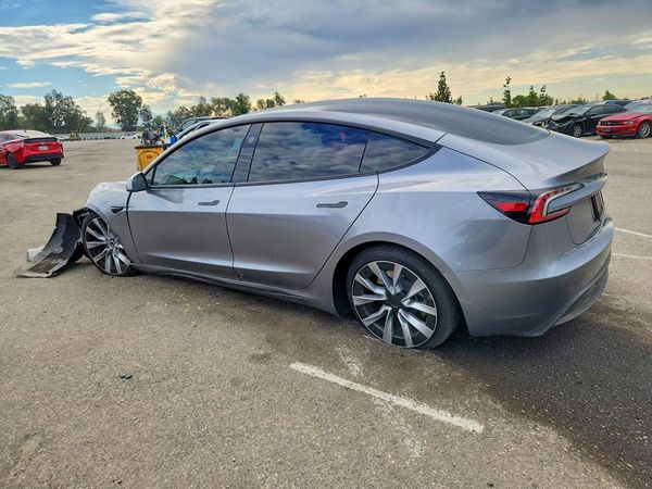 2026 TESLA MODEL 3 — DSRA