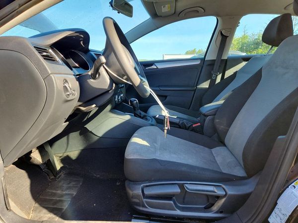 2017 VOLKSWAGEN JETTA