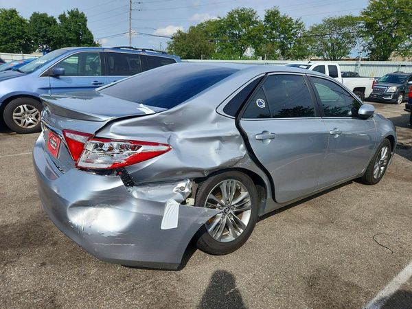 2015 TOYOTA CAMRY