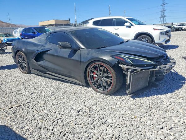 2025 CHEVROLET CORVETTE Premium 3LT — Passenger 3/4