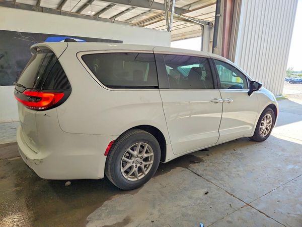 2025 CHRYSLER PACIFICA Select — PSRA