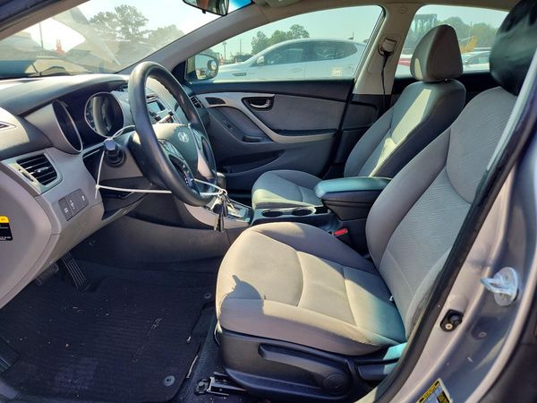 2013 HYUNDAI ELANTRA