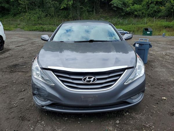 2013 HYUNDAI SONATA GLS/ GLS Popular
