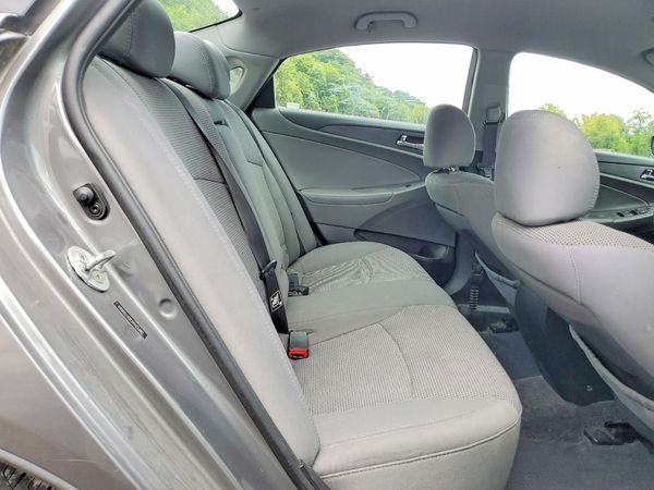 2013 HYUNDAI SONATA GLS/ GLS Popular