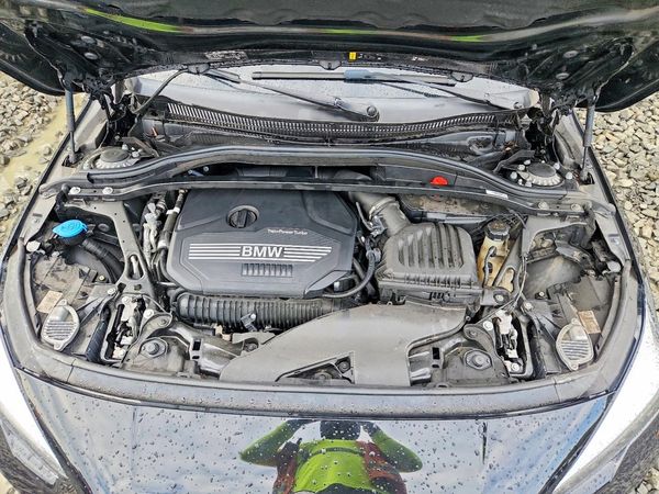 2022 BMW 2 SERIES xDrive GC — Engine bay