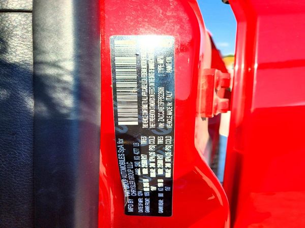 2015 JEEP RENEGADE — VINS