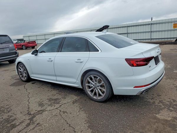2019 AUDI A4 quattro Premium Plus
