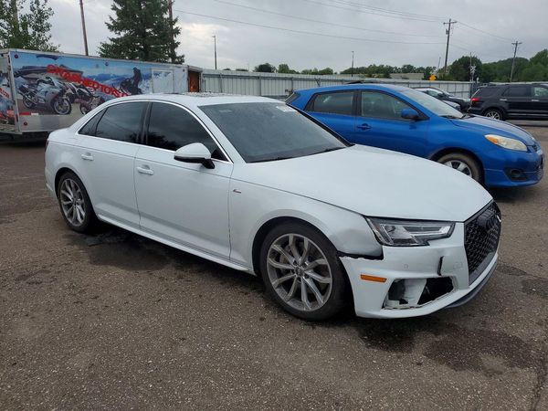 2019 AUDI A4 quattro Premium Plus