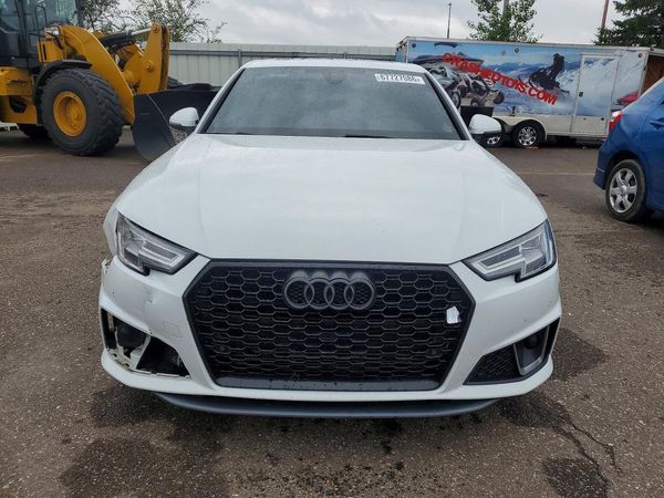 2019 AUDI A4 quattro Premium Plus