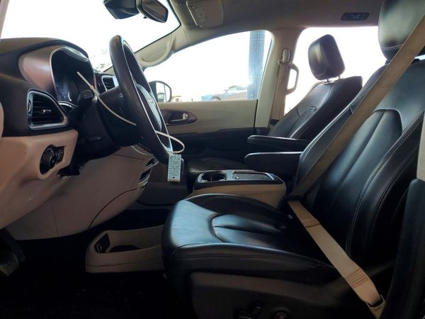 2023 CHRYSLER PACIFICA
