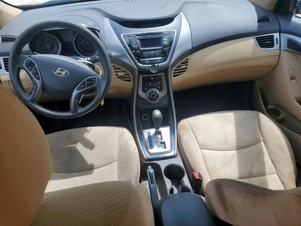 2013 HYUNDAI ELANTRA