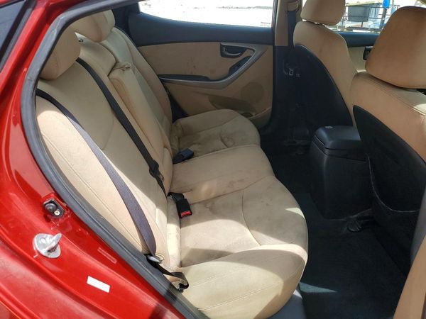 2013 HYUNDAI ELANTRA